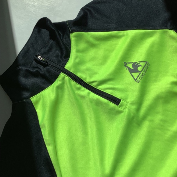 LE COQ SPORTIF Black and Neon Yellow Cycling Jersey - Picture 3 of 13